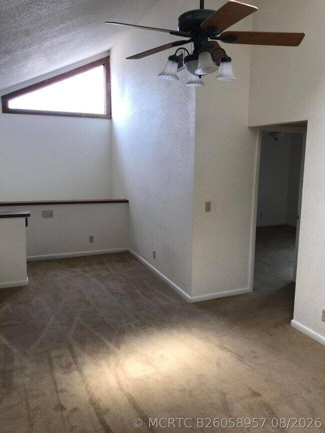 Building Photo - 7785 Stanway W Pl