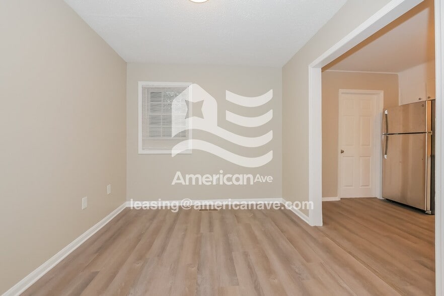 Building Photo - 341 Johns Rd