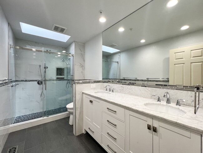 Building Photo - 39 Fountain Grove Cir