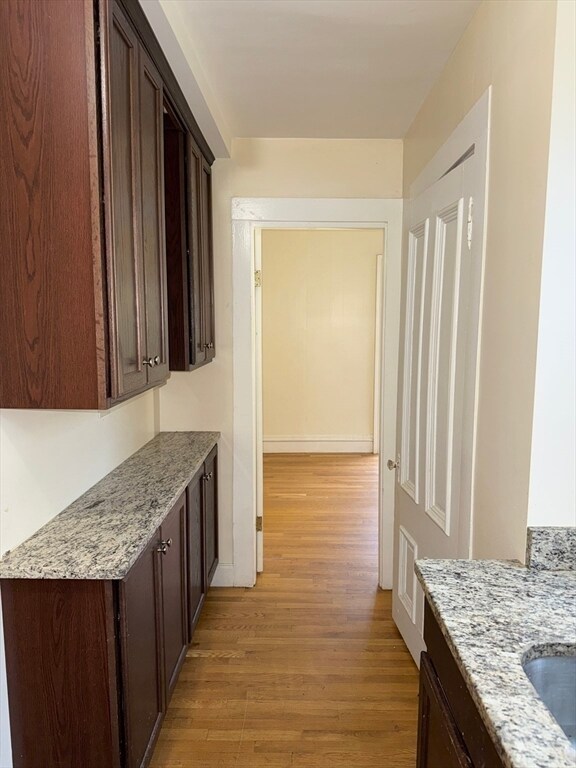 Building Photo - 30 Crescent St