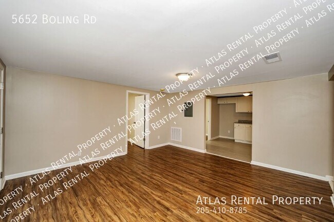 Building Photo - 5652 Boling Rd