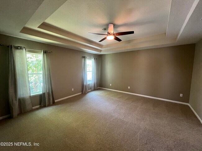 Building Photo - 2618 Salt Lake Dr