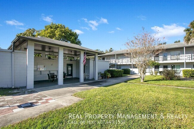 Building Photo - 2 BR / 1 BA Condo In Primrose Plaza
