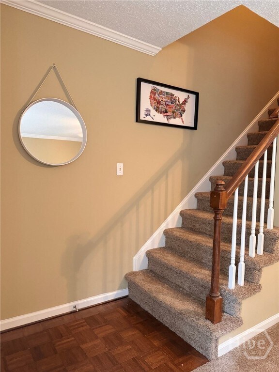 Building Photo - 170 Northview Dr