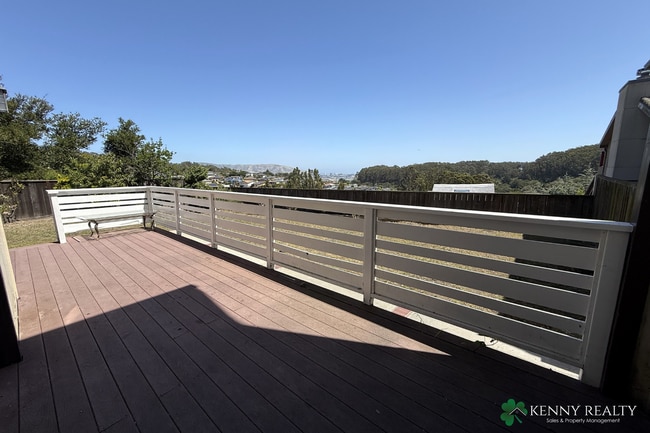 Building Photo - Spacious 4 Bedroom Home with Large Backyard in San Bruno