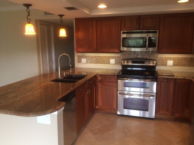 950 S Kanner Hwy 950 S Kanner - 950 S Kanner Hwy Stuart Fl Building Photo 