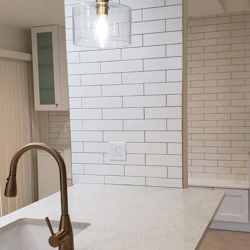 Building Photo - 541 NE 47th St