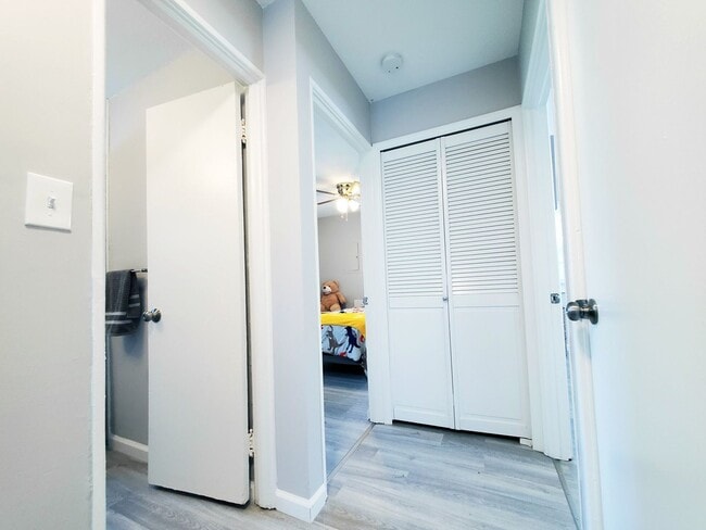 Building Photo - 4 Bed - 1 Bath Cape Cod for Rent