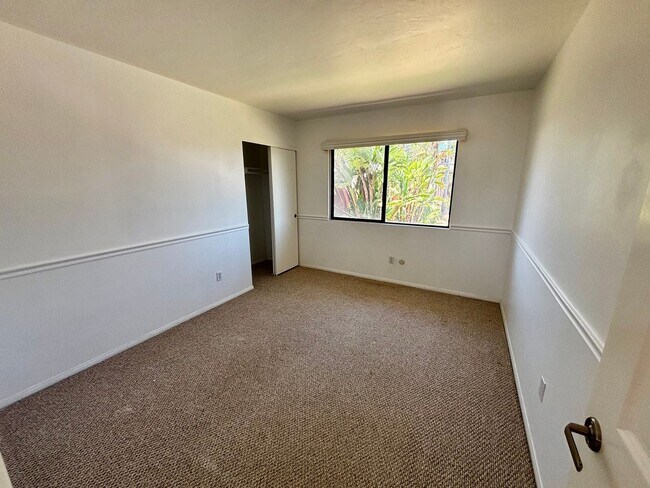 Building Photo - Beautiful La Jolla Alta Home! 50% off Firs...