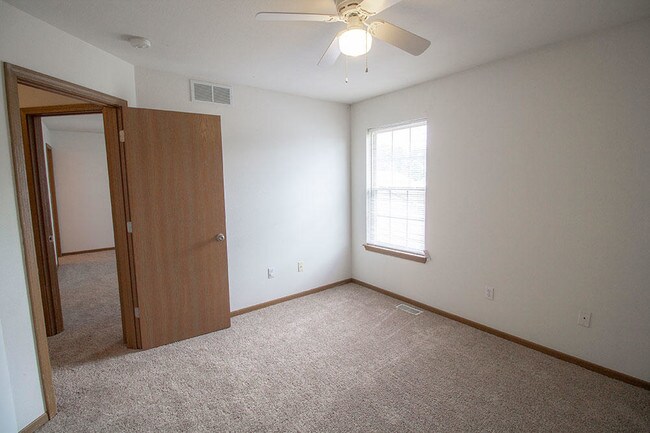 Building Photo - 1426 Greensboro Dr