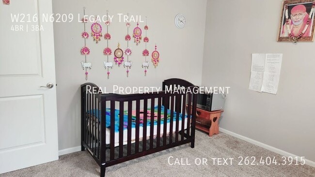 Building Photo - W216 N6209 Legacy Trail-