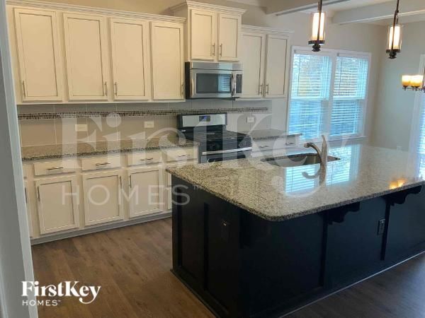 Building Photo - 1793 Pinnacle Oaks Dr