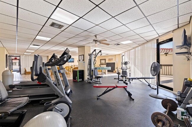 Building Photo - 6365 Bahia Del Mar Blvd S