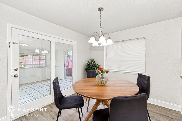 Building Photo - 5401 Denise Dr
