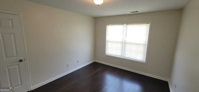 Building Photo - 2960 Barimore Pl