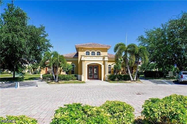 Building Photo - 4135 Residence Drive