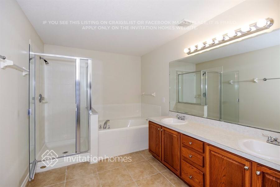 Building Photo - 1137 Burland Cir