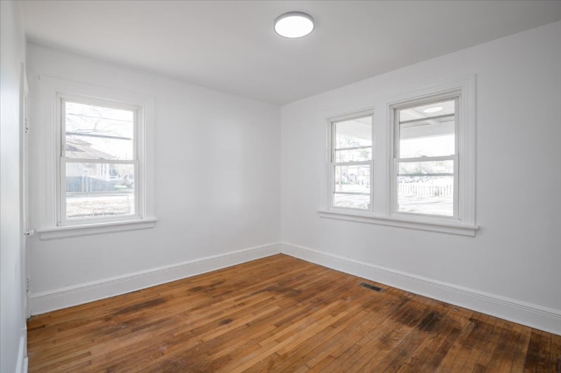 Building Photo - 1401 Byron St