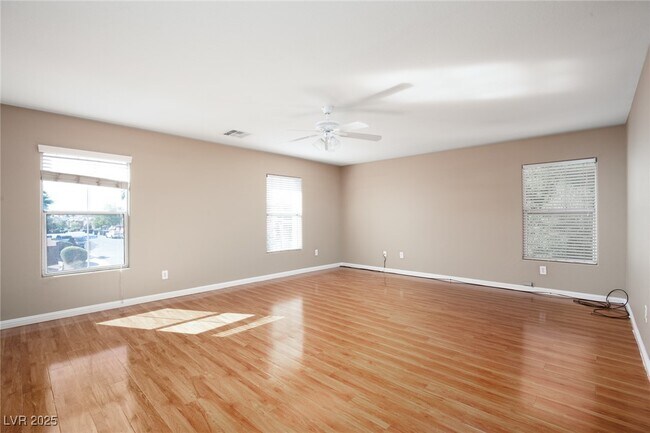 Building Photo - 2516 Courlan Dr