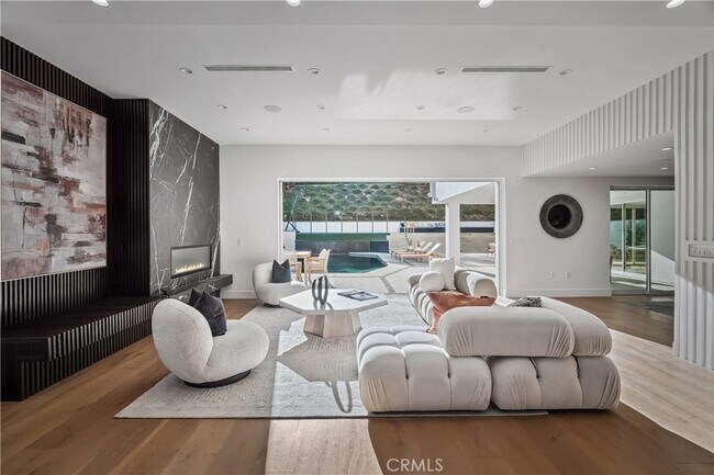 Building Photo - 4001 Coldstream Terrace