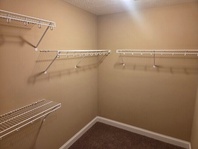 Building Photo - 4636 Marcus Trail