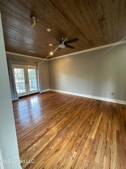 Building Photo - 3564 Cowan Pl