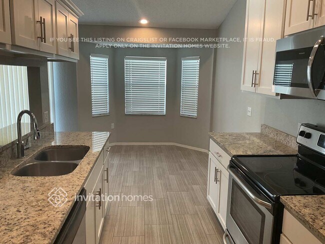 Building Photo - 3924 Talon Crest Dr