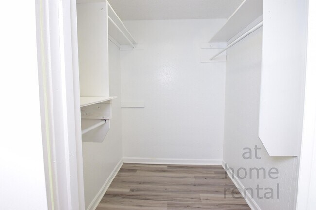 Building Photo - 6601 S Zunis Ave