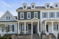 Building Photo - Luxurious Low-Maintenance Living in Westha...