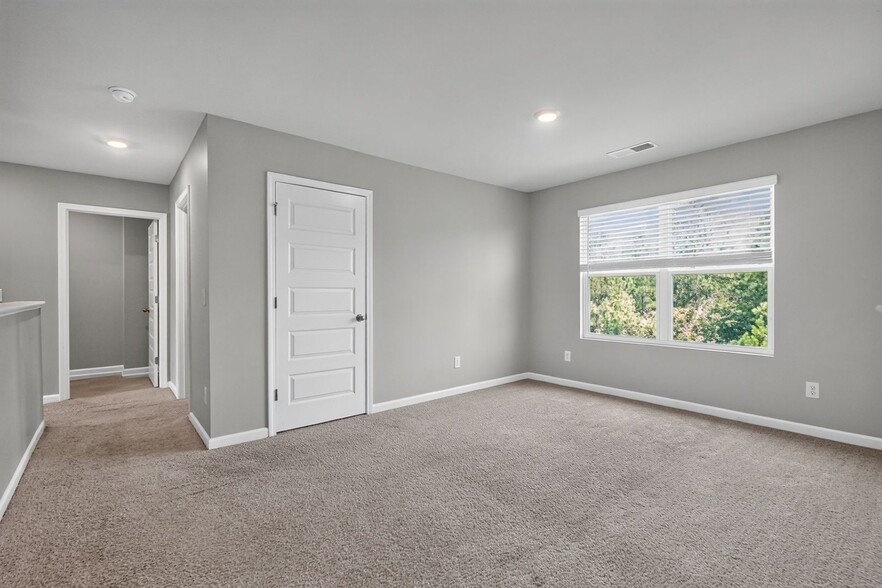 Building Photo - 446 Furlough Dr