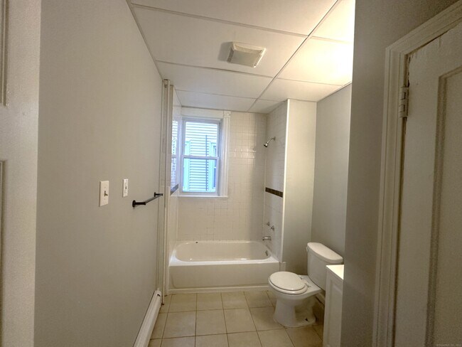 Building Photo - 108 New Britain Ave