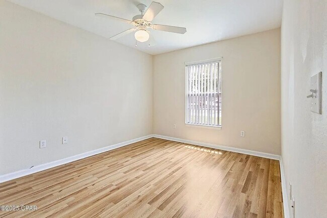 Building Photo - Charming 4BR Townhome in Panama City Beach