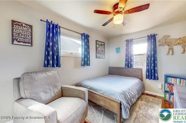Building Photo - 2809 Green Acres Dr