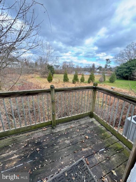 Building Photo - 85 Valley Rd