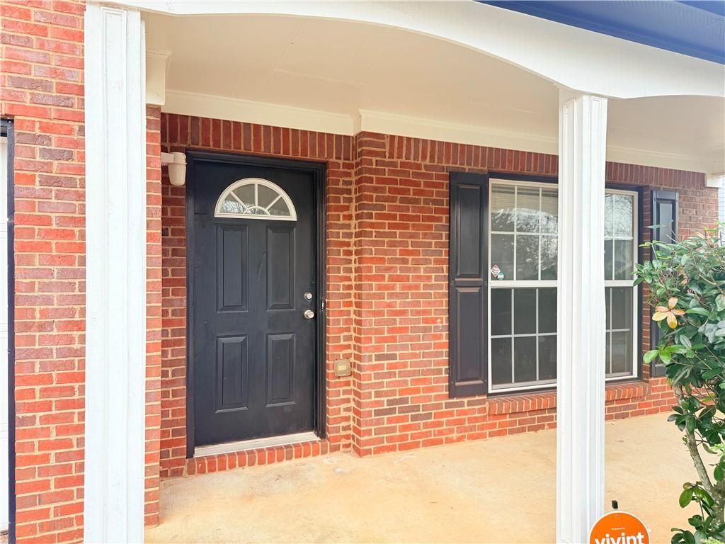 Building Photo - 945 Sweet Mill Ln