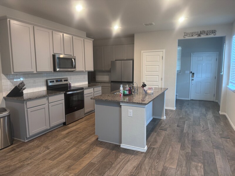 Building Photo - 3302 Rancho Grande