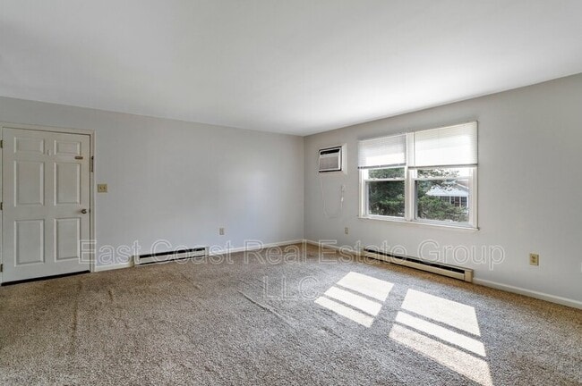 Building Photo - 106 N Mont Valla Ave