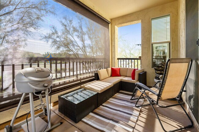 Building Photo - 5100 E Rancho Paloma Dr