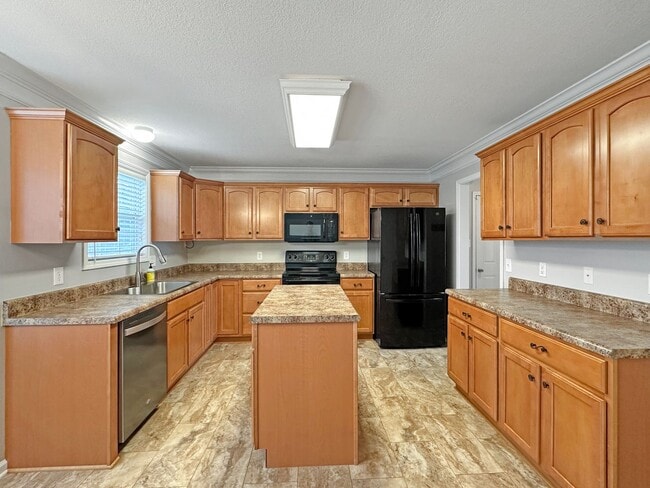 Building Photo - Charming Karns, 3-4 bedroom Home on Quiet ...