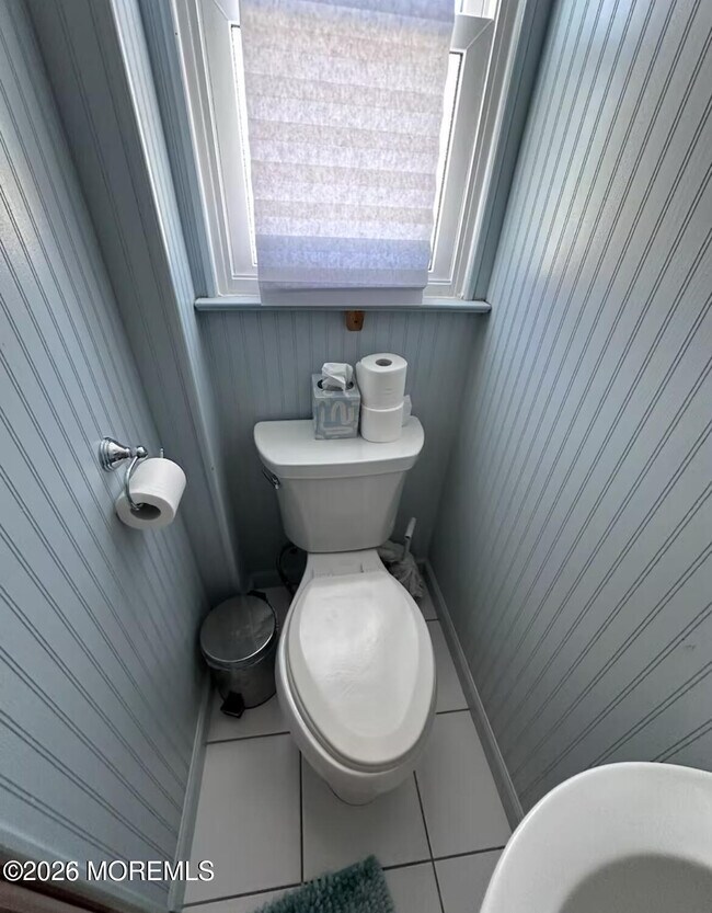 Building Photo - 1510R Bay Blvd