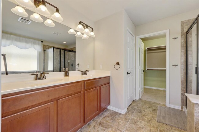 Building Photo - 16105 Travesia Way