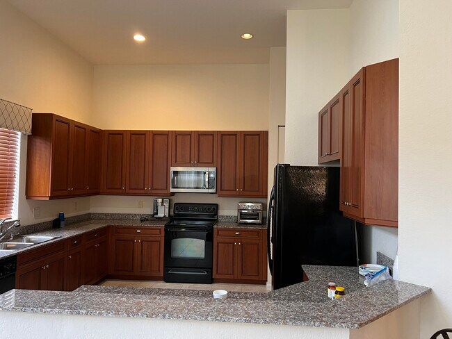 Building Photo - 9774 Isles Cay Dr
