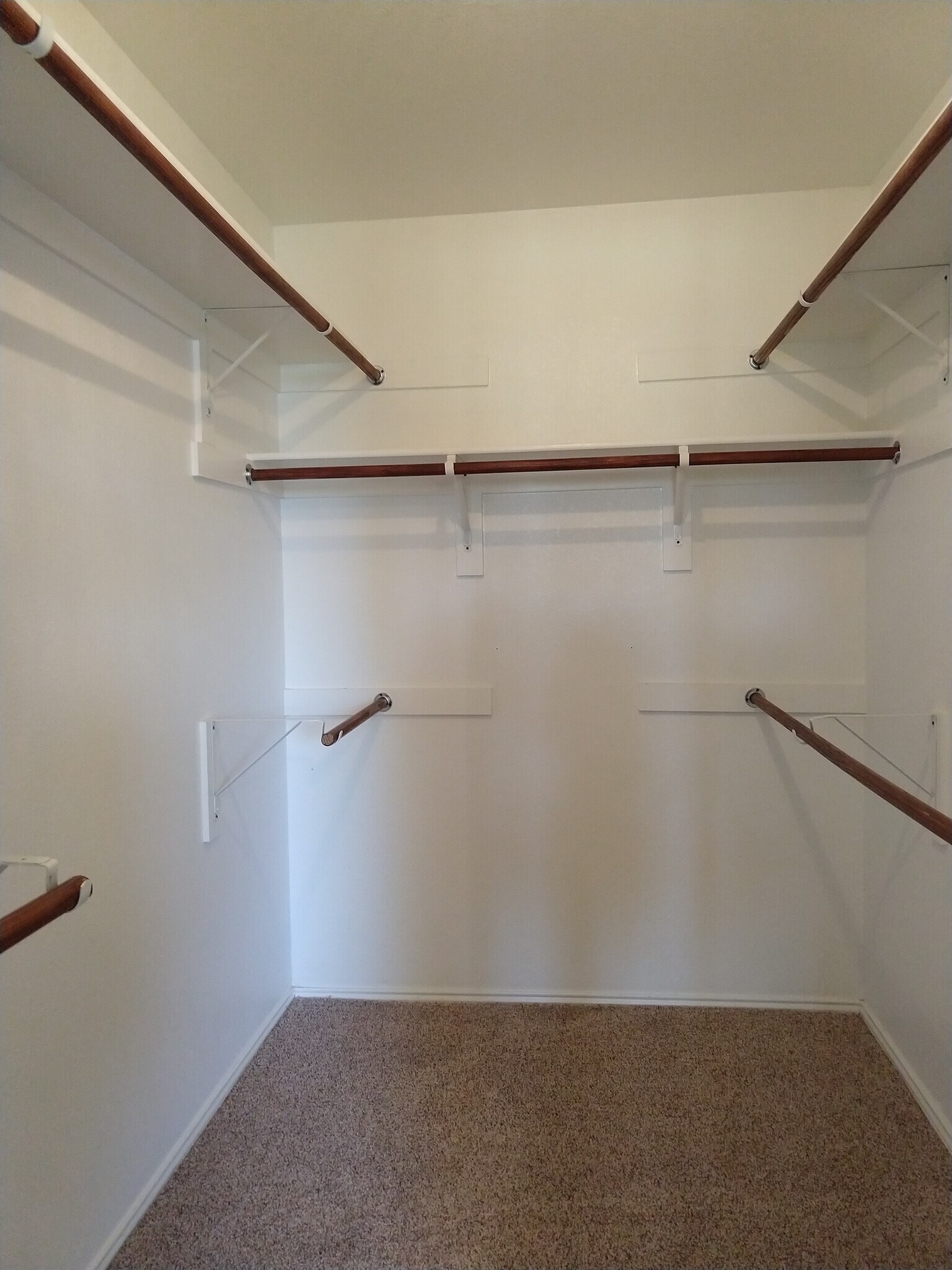 LARGE WALK-IN MASTER CLOSET - 510 Oxford Loop