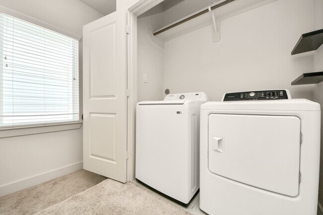 Building Photo - 9448 Kerrwood Ln