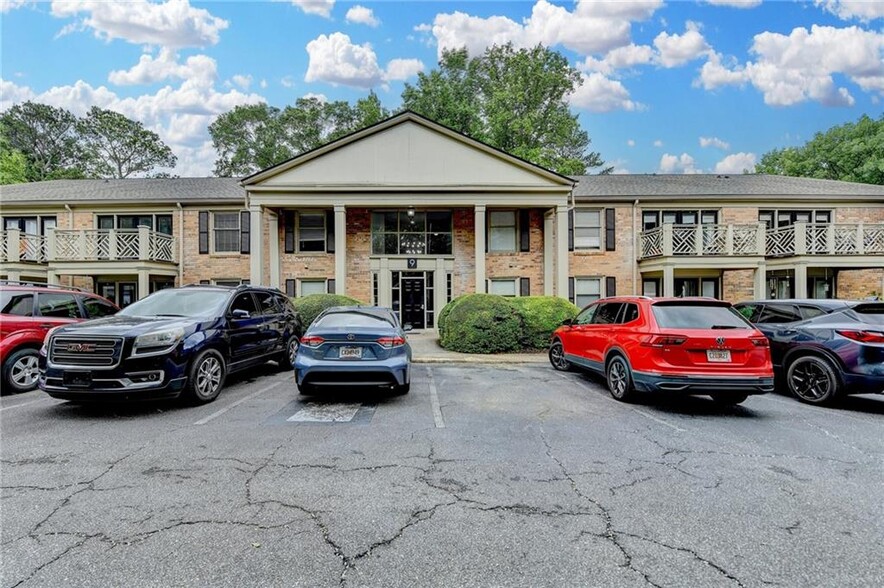 Primary Photo - 3650 Ashford Dunwoody Rd NE