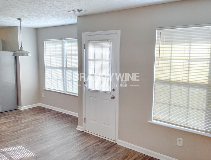 Building Photo - 2851 Partin Pl