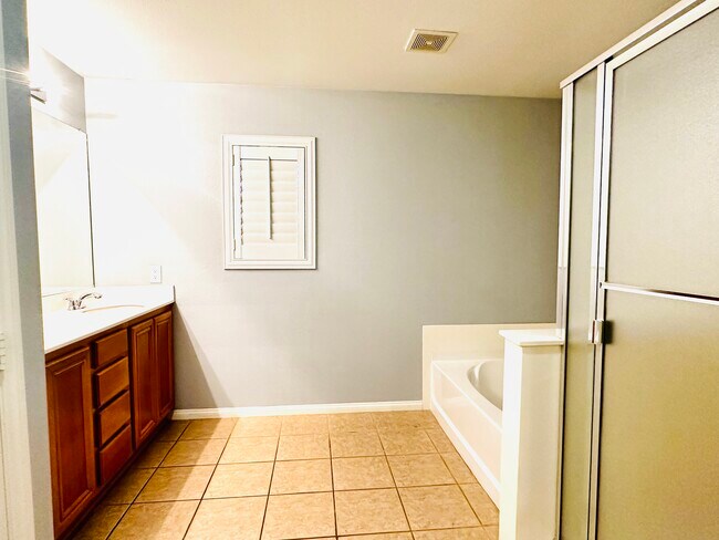 Building Photo - 11583 Rossovino St