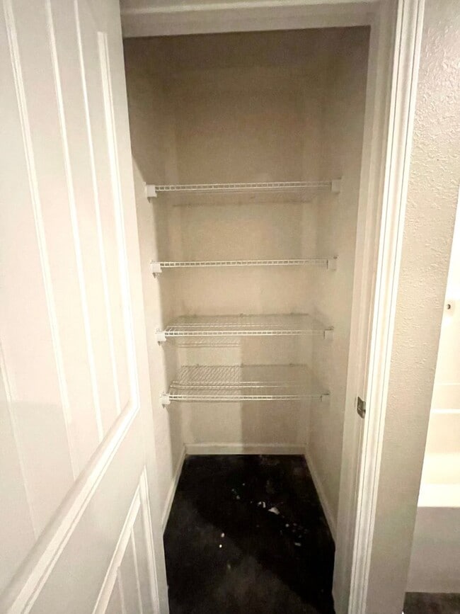 Building Photo - 3 Bedroom / 2 Bath In Pocahontas