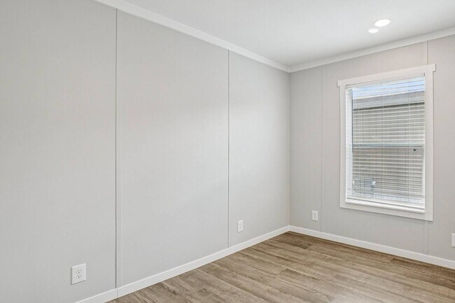 Building Photo - 1609 American Dr