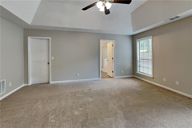 Building Photo - 5580 Dorsett Shoals Ln